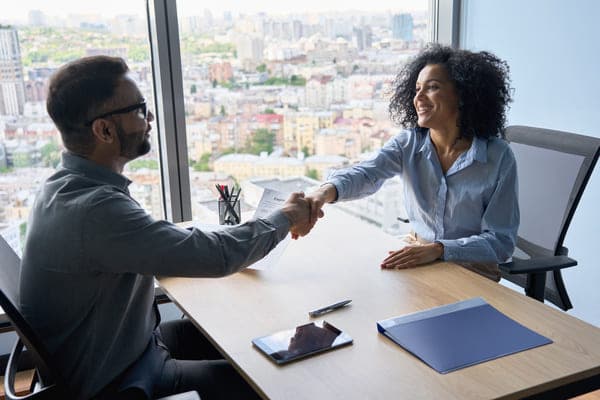 colloquio di lavoro comunicazione verbale e non verbale